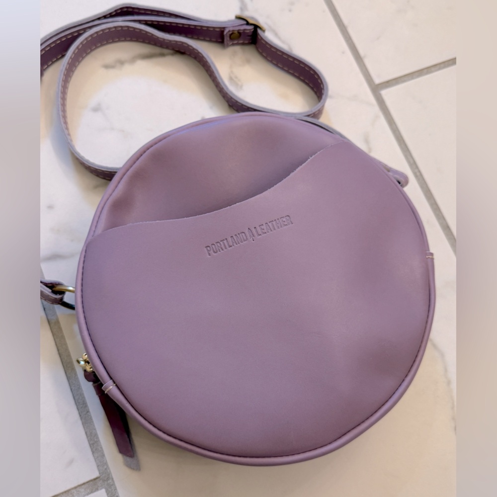 Portland Leather Large Circle Crossbody Lavender
